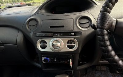 Toyota Vitz, 2003 год, 480 000 рублей, 1 фотография