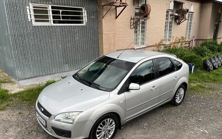 Ford Focus II рестайлинг, 2006 год, 525 000 рублей, 2 фотография