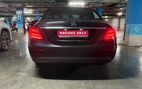 Mercedes-Benz E-Класс, 2020 год, 2 450 000 рублей, 6 фотография