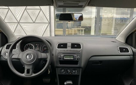 Volkswagen Polo VI (EU Market), 2010 год, 799 000 рублей, 10 фотография