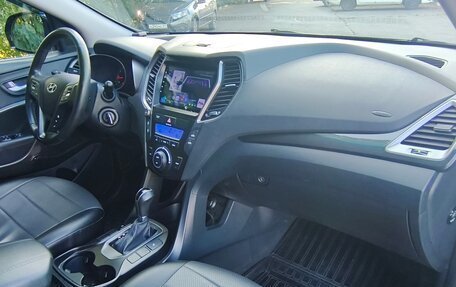 Hyundai Santa Fe III рестайлинг, 2015 год, 1 875 000 рублей, 24 фотография