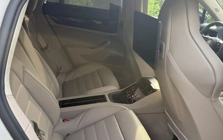 Porsche Panamera, 2025 год, 22 000 000 рублей, 13 фотография