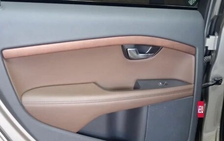 Volvo XC70 II рестайлинг, 2014 год, 2 850 000 рублей, 19 фотография