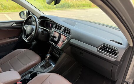 Volkswagen Tiguan II, 2021 год, 2 700 000 рублей, 7 фотография