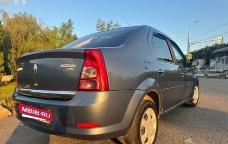 Renault Logan I, 2010 год, 285 000 рублей, 2 фотография
