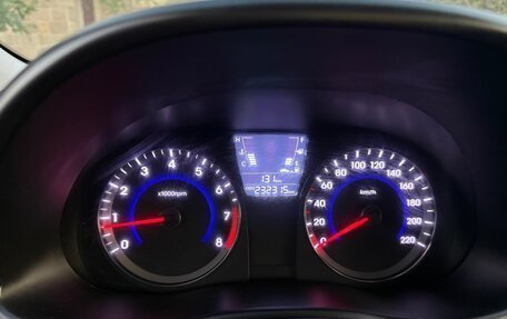 Hyundai Solaris II рестайлинг, 2013 год, 520 000 рублей, 5 фотография