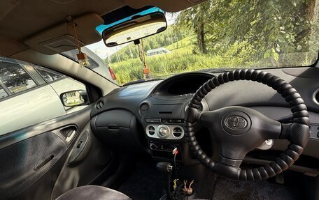Toyota Vitz, 2003 год, 480 000 рублей, 4 фотография