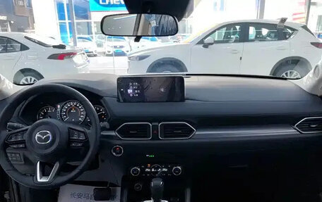 Mazda CX-5, 2026 год, 3 250 000 рублей, 6 фотография