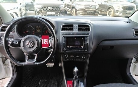 Volkswagen Polo VI (EU Market), 2018 год, 1 290 000 рублей, 22 фотография