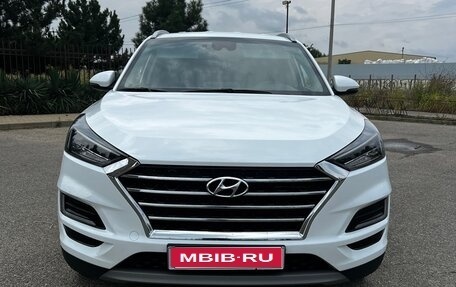 Hyundai Tucson III, 2020 год, 2 300 000 рублей, 1 фотография