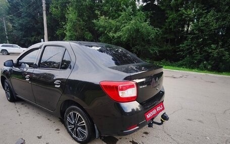 Renault Logan II, 2018 год, 930 000 рублей, 3 фотография