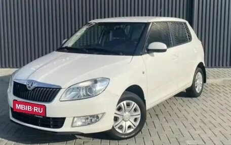 Skoda Fabia II, 2013 год, 650 000 рублей, 2 фотография