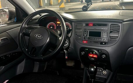 KIA Rio II, 2011 год, 650 000 рублей, 10 фотография