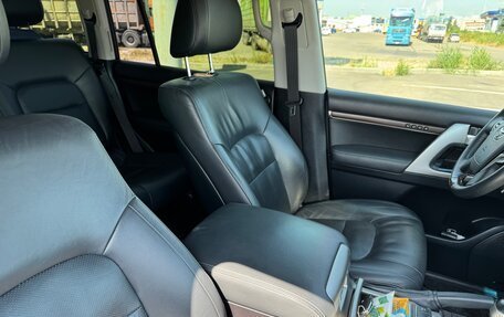 Toyota Land Cruiser 200, 2016 год, 7 300 000 рублей, 25 фотография