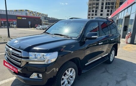 Toyota Land Cruiser 200, 2016 год, 7 300 000 рублей, 20 фотография