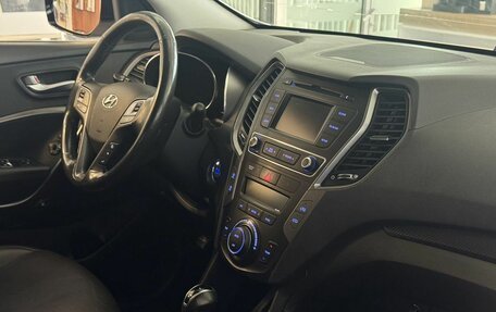 Hyundai Santa Fe III рестайлинг, 2018 год, 2 450 000 рублей, 22 фотография