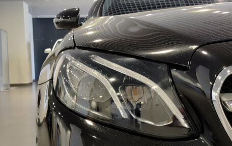 Mercedes-Benz E-Класс, 2018 год, 2 750 000 рублей, 21 фотография