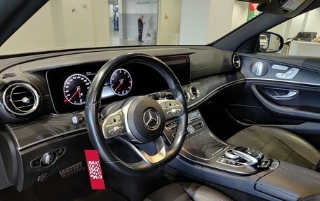 Mercedes-Benz E-Класс, 2018 год, 2 750 000 рублей, 20 фотография