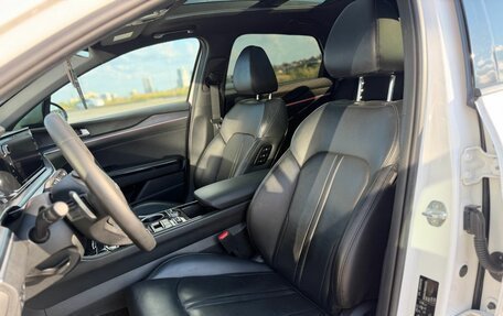 KIA K5, 2021 год, 2 600 000 рублей, 28 фотография