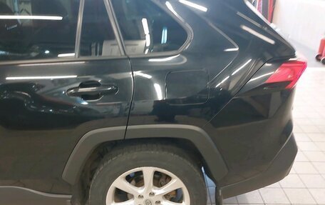 Toyota RAV4, 2020 год, 2 520 000 рублей, 9 фотография