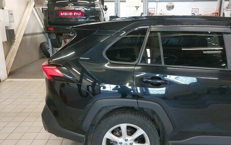 Toyota RAV4, 2020 год, 2 520 000 рублей, 15 фотография