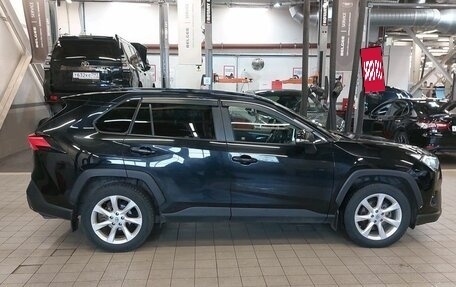 Toyota RAV4, 2020 год, 2 520 000 рублей, 16 фотография