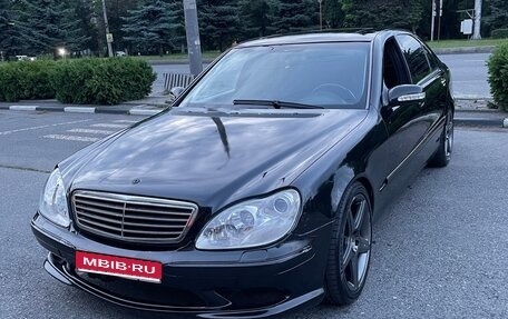 Mercedes-Benz S-Класс, 2002 год, 600 000 рублей, 1 фотография
