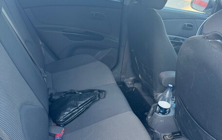 KIA Rio II, 2010 год, 500 000 рублей, 4 фотография