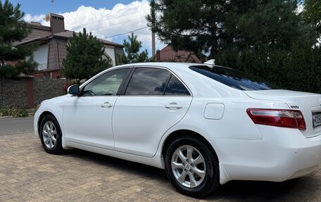 Toyota Camry, 2011 год, 1 600 000 рублей, 3 фотография
