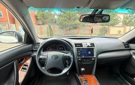 Toyota Camry, 2011 год, 1 600 000 рублей, 7 фотография