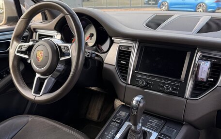 Porsche Macan I рестайлинг, 2015 год, 1 900 000 рублей, 5 фотография