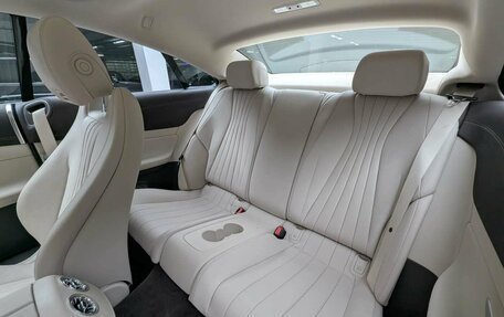 Mercedes-Benz E-Класс, 2018 год, 4 250 000 рублей, 11 фотография