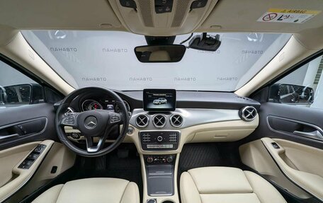 Mercedes-Benz GLA, 2018 год, 1 895 000 рублей, 7 фотография