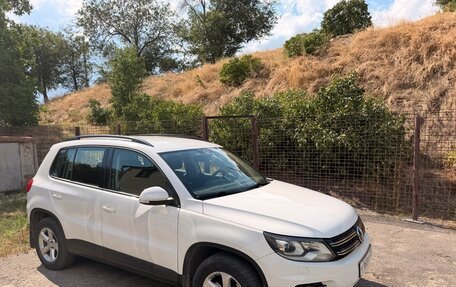 Volkswagen Tiguan I, 2012 год, 1 990 000 рублей, 3 фотография