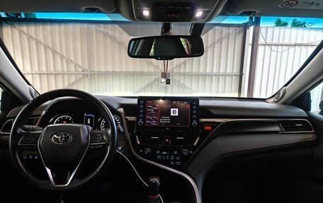 Toyota Camry, 2021 год, 3 100 000 рублей, 9 фотография