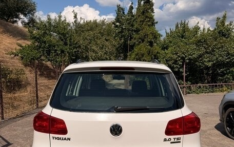 Volkswagen Tiguan I, 2012 год, 1 990 000 рублей, 5 фотография