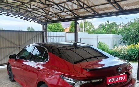 Toyota Camry, 2021 год, 3 100 000 рублей, 5 фотография