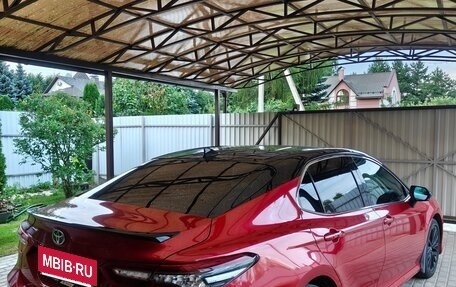 Toyota Camry, 2021 год, 3 100 000 рублей, 4 фотография