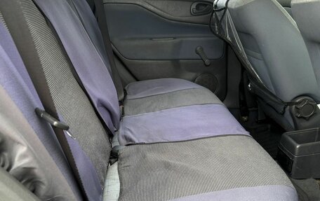 Mitsubishi Space Star I рестайлинг, 2002 год, 180 000 рублей, 9 фотография
