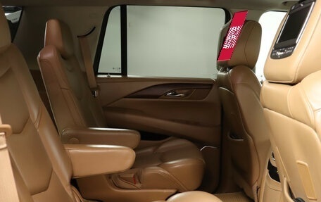 Cadillac Escalade IV, 2016 год, 4 249 000 рублей, 16 фотография