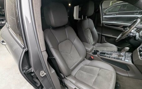 Porsche Macan I рестайлинг, 2015 год, 2 097 000 рублей, 13 фотография