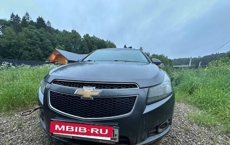 Chevrolet Cruze II, 2011 год, 370 000 рублей, 2 фотография