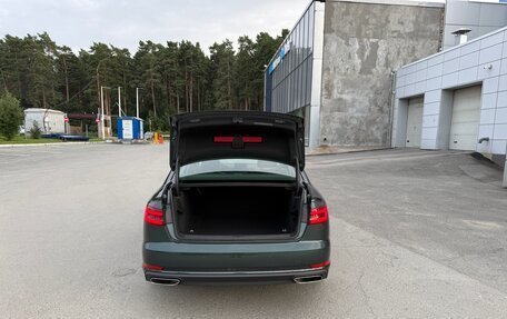 Audi A4, 2018 год, 3 100 000 рублей, 15 фотография