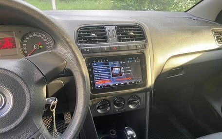 Volkswagen Polo VI (EU Market), 2011 год, 479 000 рублей, 12 фотография
