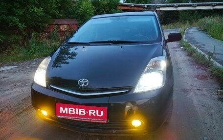 Toyota Prius, 2008 год, 850 000 рублей, 19 фотография