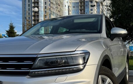 Volkswagen Tiguan II, 2018 год, 1 900 000 рублей, 7 фотография