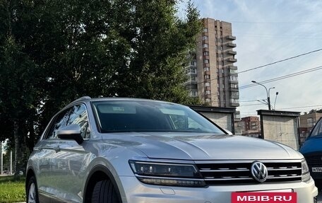 Volkswagen Tiguan II, 2018 год, 1 900 000 рублей, 5 фотография