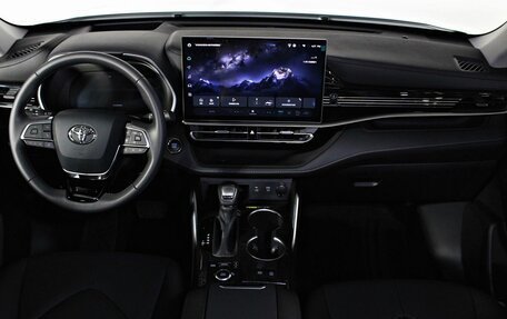 Toyota Highlander, 2026 год, 5 590 000 рублей, 17 фотография