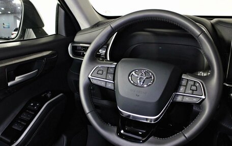 Toyota Highlander, 2026 год, 5 590 000 рублей, 13 фотография