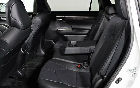 Toyota Highlander, 2026 год, 5 590 000 рублей, 26 фотография